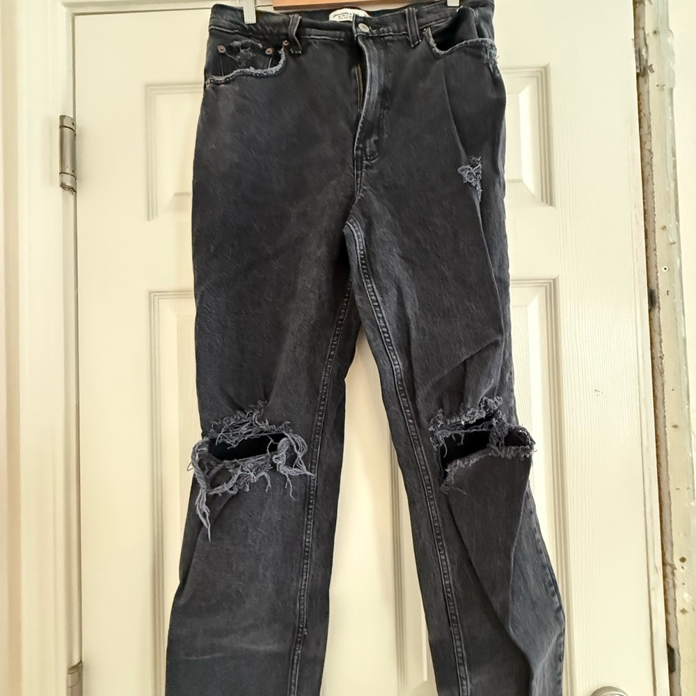 Abercrombie & Fitch Charcoal Ripped Straight Jeans